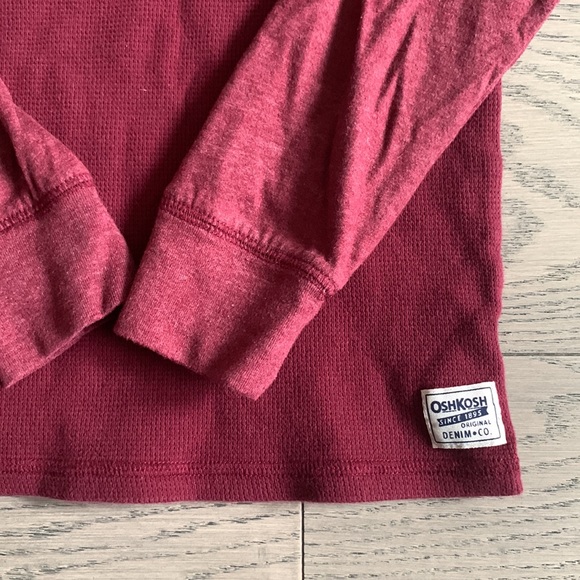 Boys Long sleeve/Sweatshirts/Hoodie - Carters and OshKosh B’Gosh Size 6 - 3-pack - Picture 4 of 15